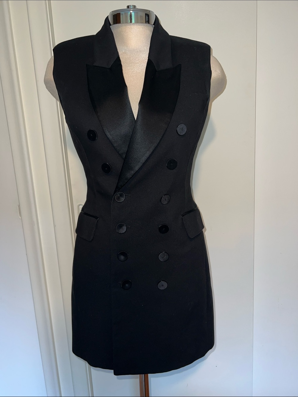 Ronny Kobo Collection Black Sleeveless Tuxedo Mini Dress